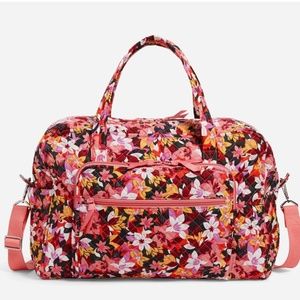Vera Bradley Weekender Travel Bag Suitcase Spring Break Coral